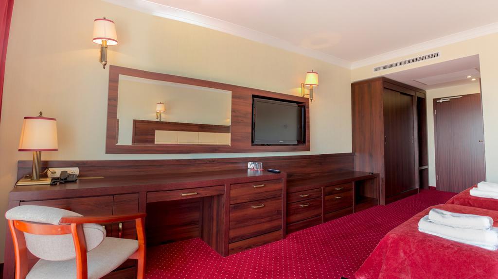 Doris Spa & Wellness Kolobřeh Exteriér fotografie